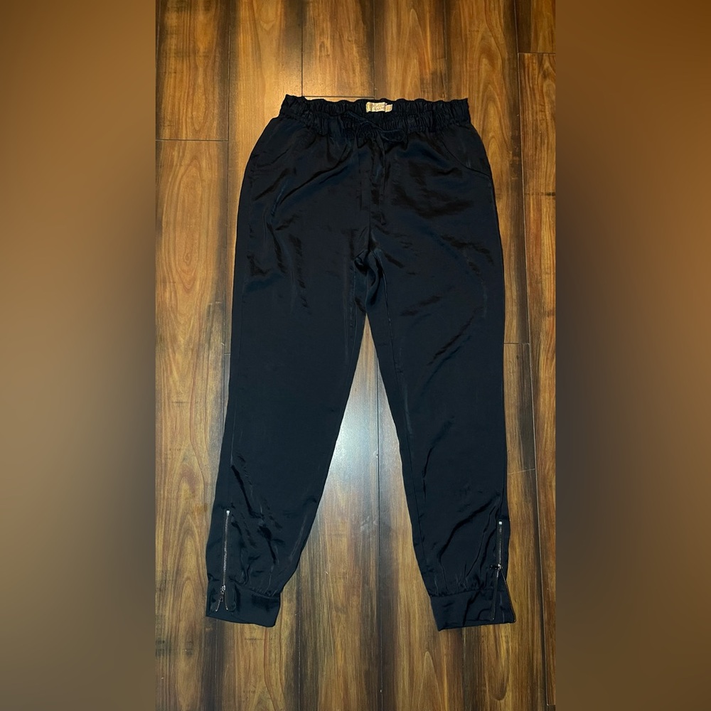 Women Black Pants